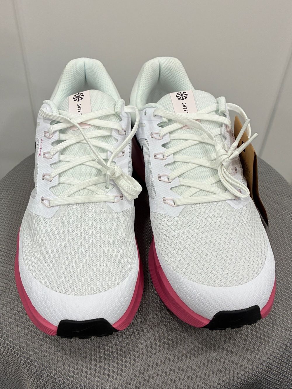 Nike Quest 5 Women’s Running Shoes White Pink Black NEW